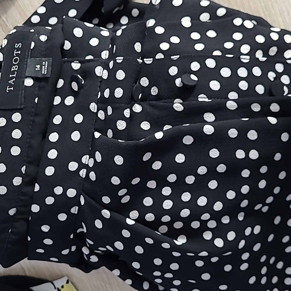 Talbots Dot Button Front Skirt in Black and White - Picture 6 of 6